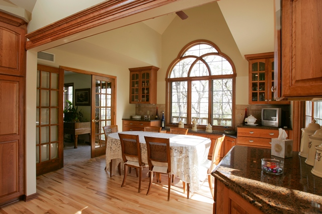 Traditional Kitchen & Dining Remodel