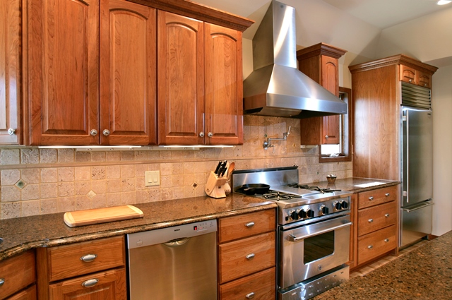 Traditional Kitchen & Dining Remodel in Madison, WI